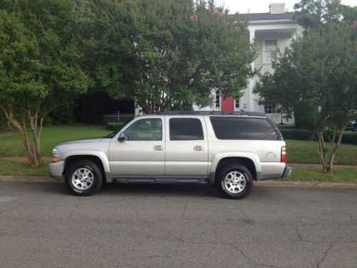 2005 chevrolet suburban z71 4x4 111k miles leather