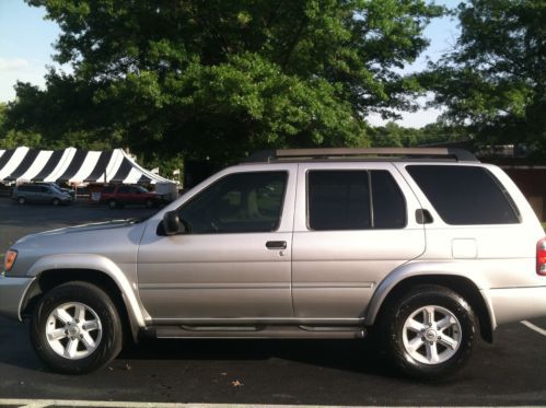 2003 nissan pathfinder se 4wd silver