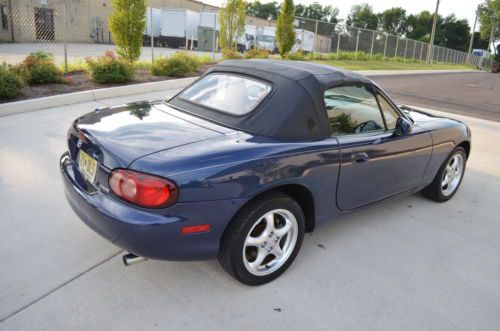 2001 MAZDA MIATA LOW MIES 1 OWNER CLEAN CARFAX, image 7