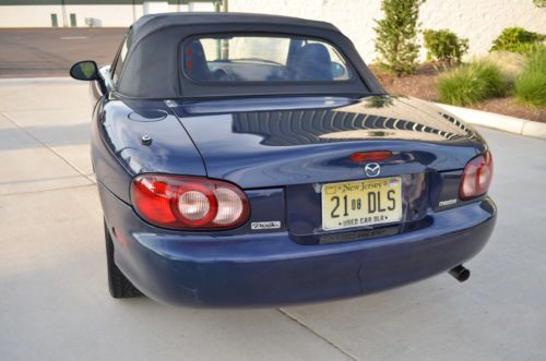 2001 MAZDA MIATA LOW MIES 1 OWNER CLEAN CARFAX, image 10