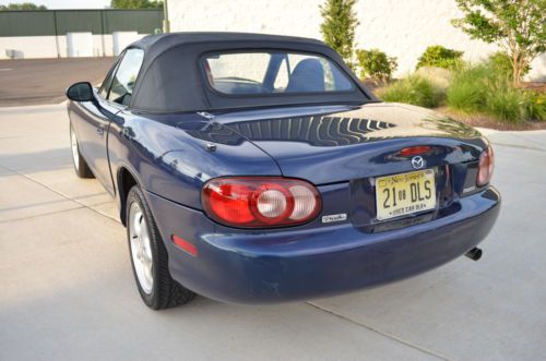 2001 MAZDA MIATA LOW MIES 1 OWNER CLEAN CARFAX, image 11