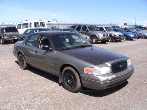 2003 ford crown victoria  police interceptor no reserve