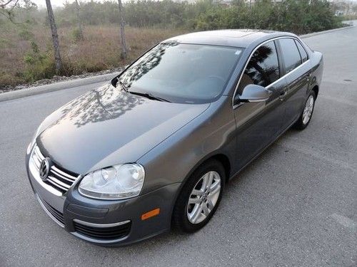 2009 volkswagen jetta tdi automatic navigation!