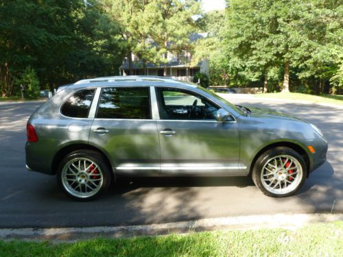 2006 porsche cayenne turbo s sport utility 4-door 4.5l