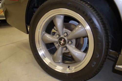 2001 Ford Mustang GT Convertible 2-Door 4.6L, image 8