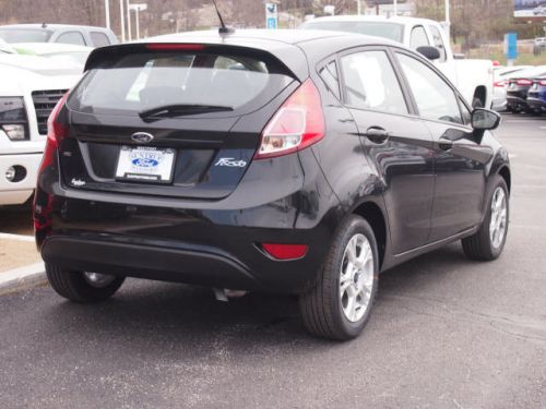 2014 ford fiesta se