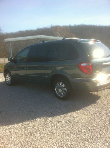2001 chrysler town &amp; country limited mini passenger van 4-door 3.8l