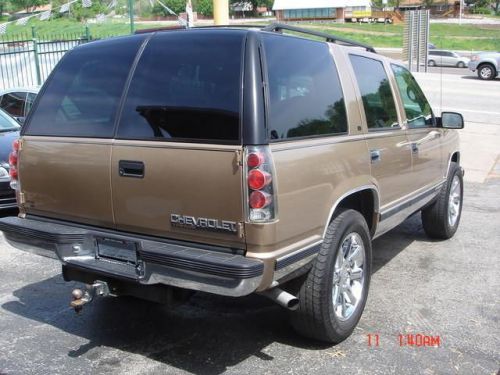 1999 Chevrolet Tahoe LT, US $5,750.00, image 2