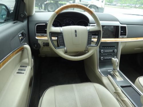 2012 lincoln mkz base