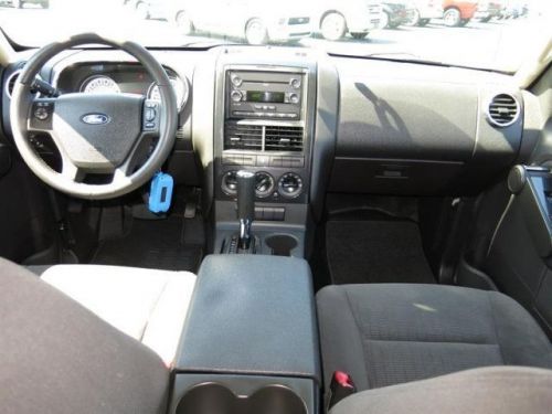 2010 ford explorer sport trac xlt