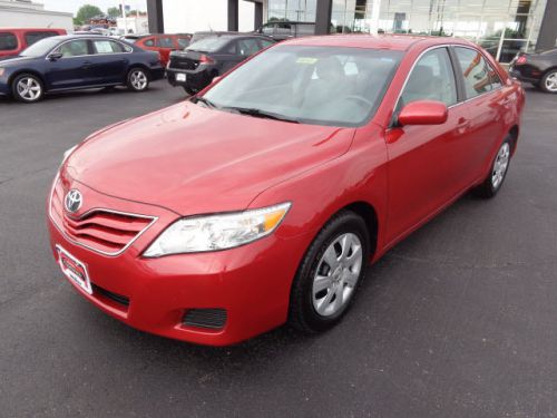 2011 toyota camry le