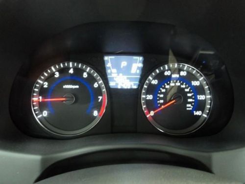 2013 Hyundai Accent GLS, image 13