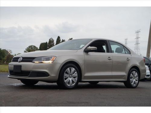 2013 volkswagen jetta se