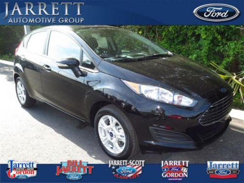 2014 ford fiesta se