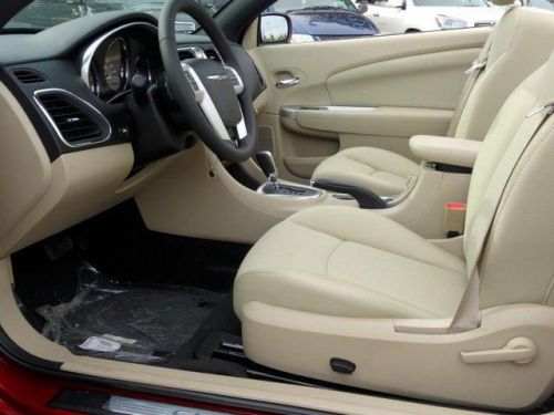 2014 Chrysler 200 Limited, US $34,735.00, image 18