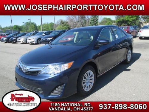 2014 toyota camry le