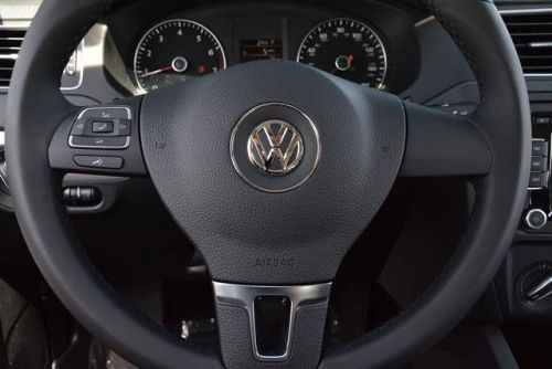 2014 volkswagen jetta se w/connectivity/sunroof pzev