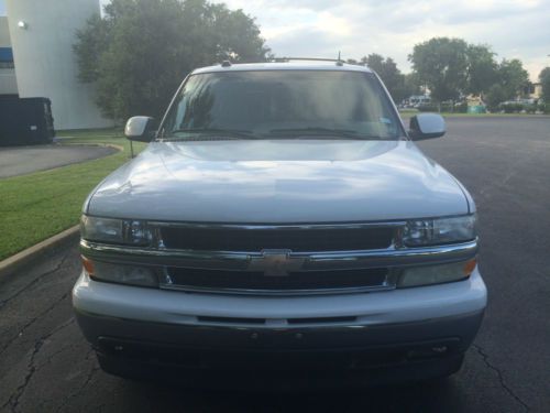 2005 chevrolet tahoe lt sport utility 4-door 5.3l