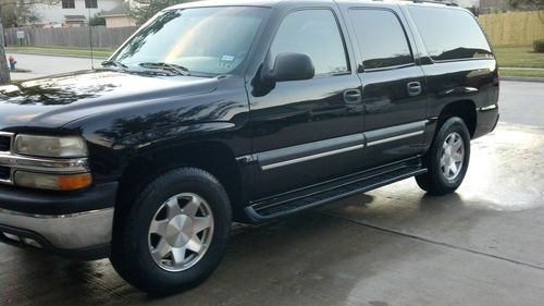 2003 chevrolet suburban