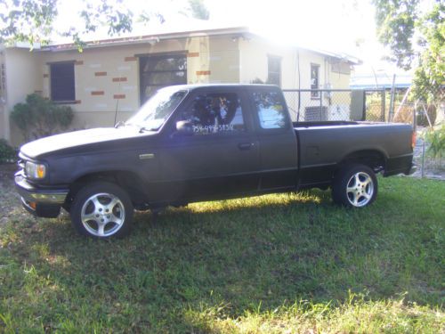 1996 mazda b2300 se extended cab pickup 2-door 2.3l