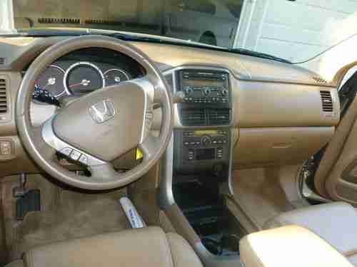 Premium 4x4 One Owner Dealer Serviced- Amazing Condition-  NO RESERVE- Leather, image 7