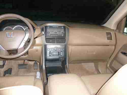 Premium 4x4 One Owner Dealer Serviced- Amazing Condition-  NO RESERVE- Leather, image 15