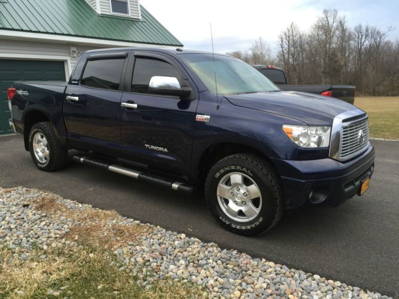 2011 toyota tundra limited