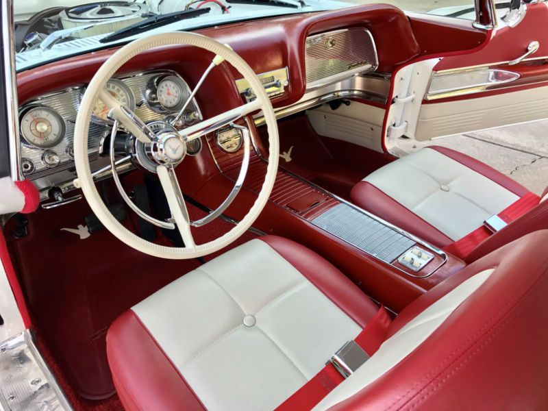 1960 ford thunderbird base hardtop 2-door