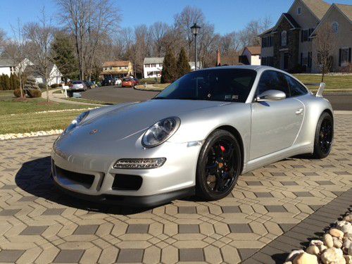 Porsche 911 carrera 4s