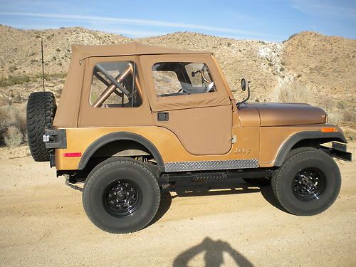 Jeep cj5, 4.2 liter strait 6 cil, corbeau race seats, full roll cage, bestop