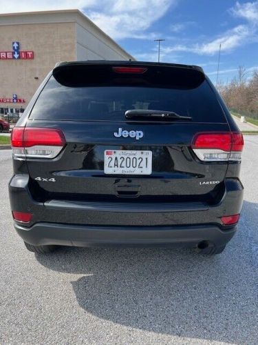 2020 jeep grand cherokee laredo