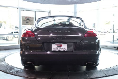 2011 porsche panamera 4
