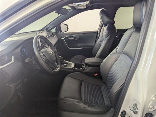 2021 toyota rav4 xse