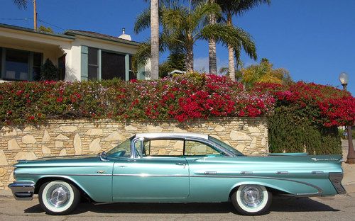 1959 pontiac bonneville coupe 389 tri-power