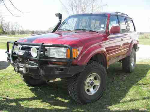 1994 TOYOTA LAND CRUISER Base Sport Utility 4-Door 4.5L, image 2