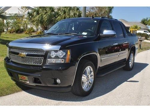 2010 chevrolet avalanche ltz tiptronic 4-door truck