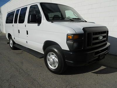 2008 ford e350 club wagon van super economy diesel!! low mileage!! no reserve!!