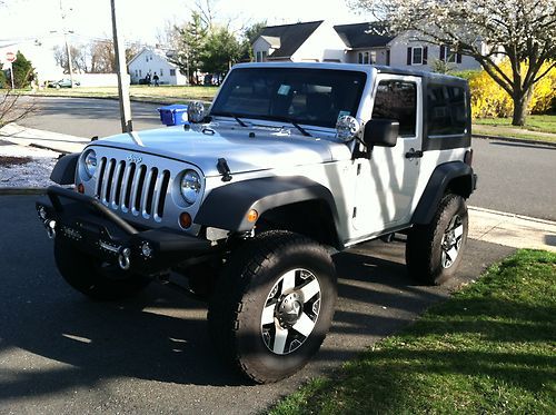 2009 jeep wrangler x sport utility 2-door 3.8l