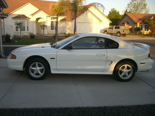 1996 ford mustang gt coupe v8, only 50k original miles! clean title &amp; carfax!