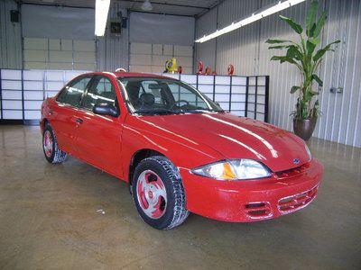 2000 chevy cavalier 4dr ****no reserve****