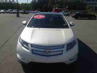 Volt Leather Loaded Nav Pearl Automatic Power Low Miles, image 2