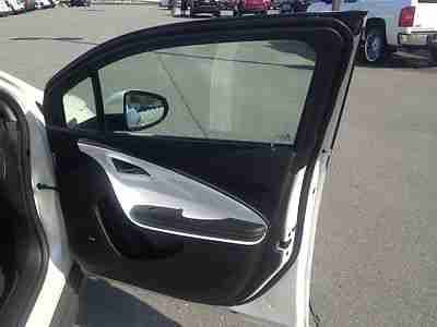 Volt Leather Loaded Nav Pearl Automatic Power Low Miles, image 10