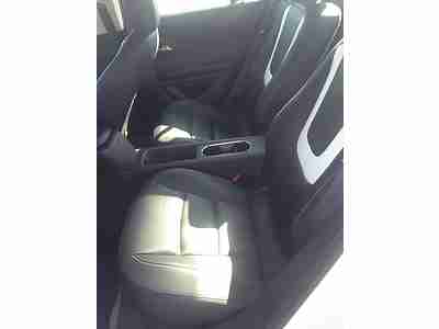Volt Leather Loaded Nav Pearl Automatic Power Low Miles, image 15