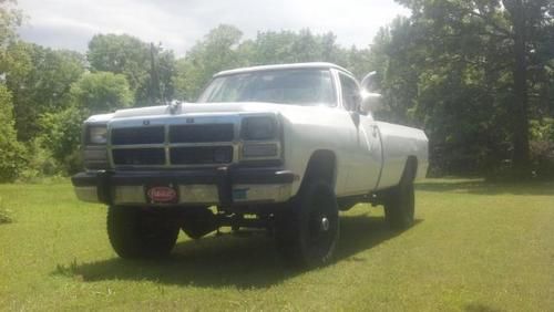 ****dependable 1991 w-250 4x4**** dodge cummins; 5 speed - must see