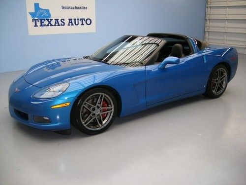 We finance!!!  2008 chevrolet corvette coupe removable top 6-speed xm xenon