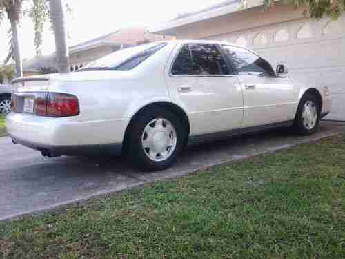 2001 Cadillac Seville SLS Sedan 4-Door 4.6L, image 3