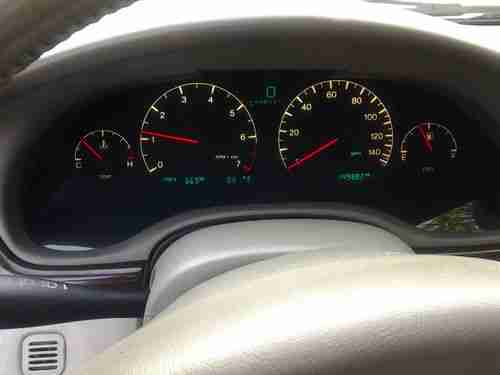 2001 Cadillac Seville SLS Sedan 4-Door 4.6L, image 8