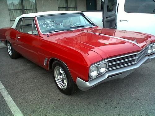 1966 buick skylark base convertible 2-door 7.0l