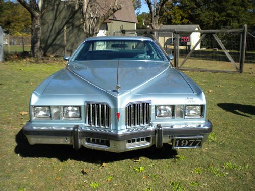 1977 pontiac grand prix  14k orig. miles !!!!!!!!!!!!