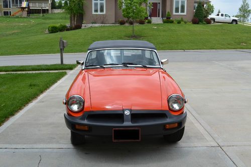 Restored 1979 MGB Convertible, image 2